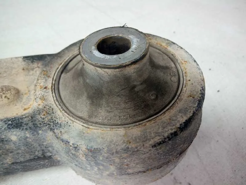 Brazo Suspension Inferior Delantero Izquierdo para Nissan Nv 400