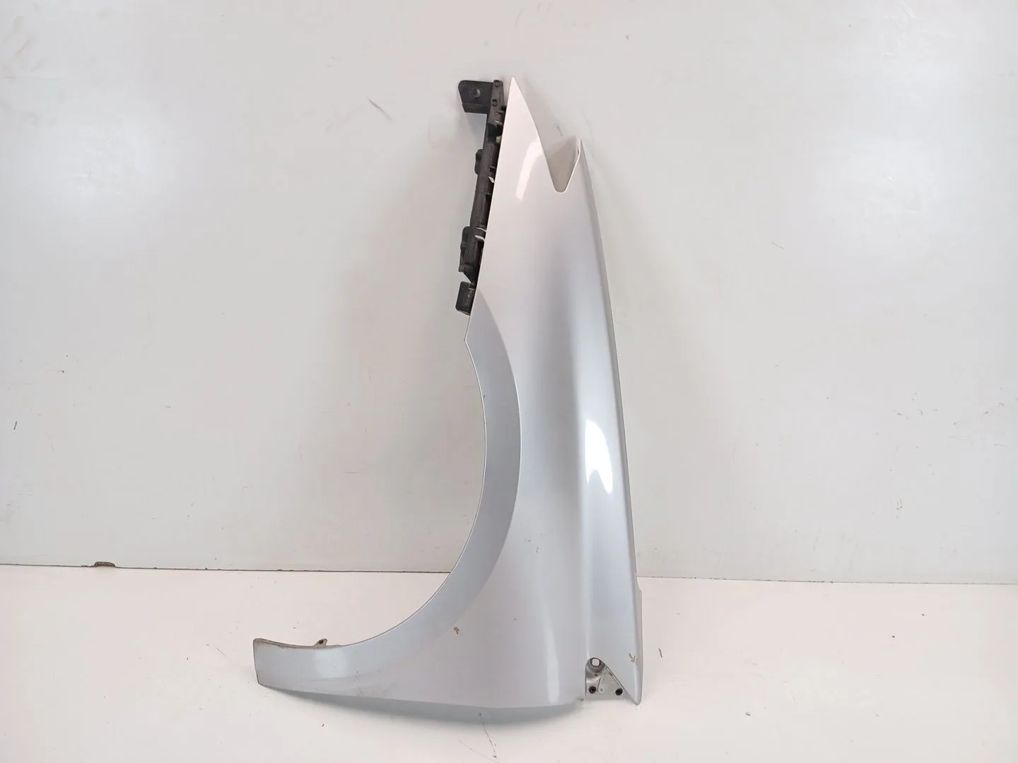 Aleta Delantera Izquierda para Renault Laguna Iii