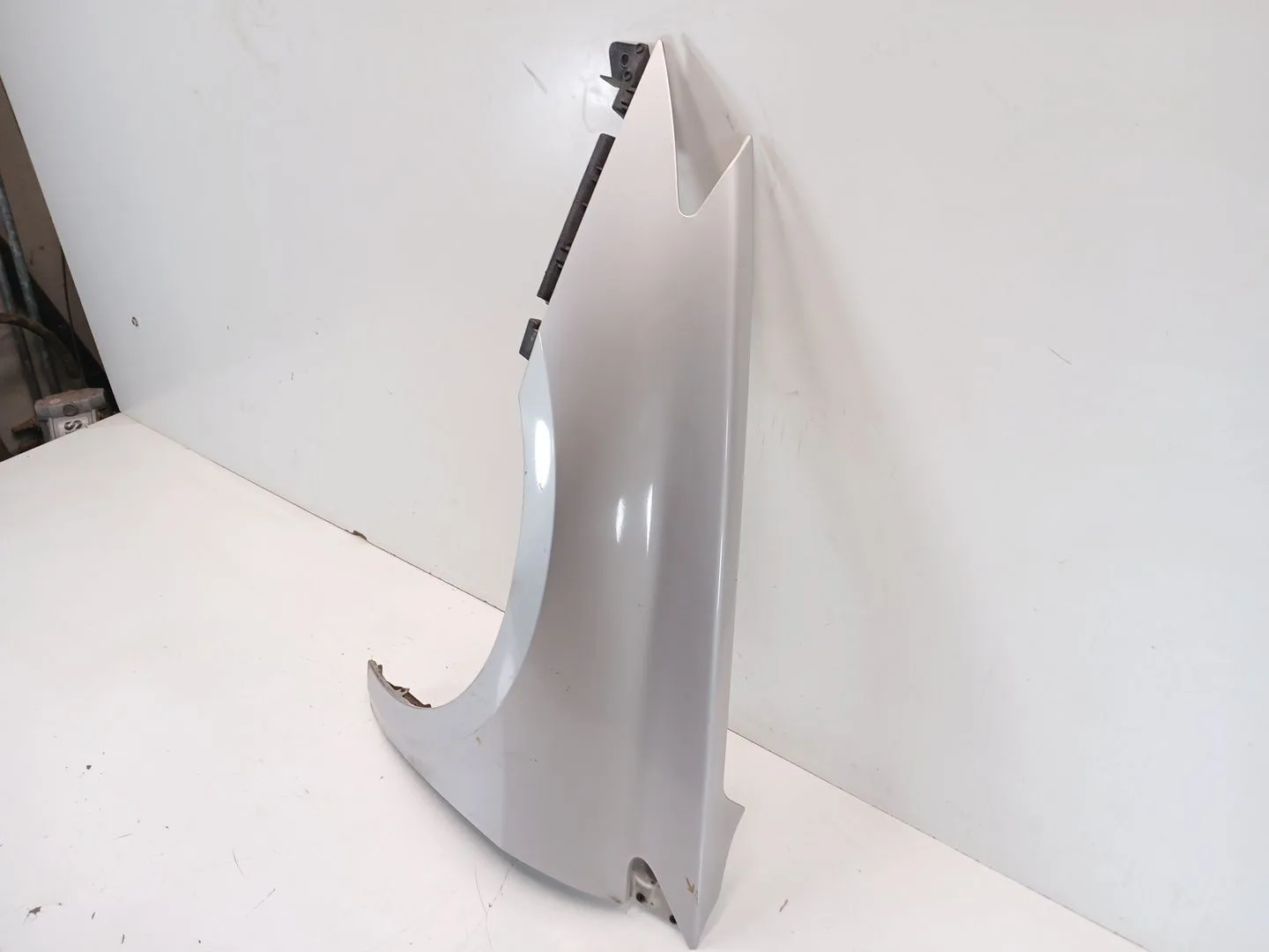 Aleta Delantera Izquierda para Renault Laguna Iii