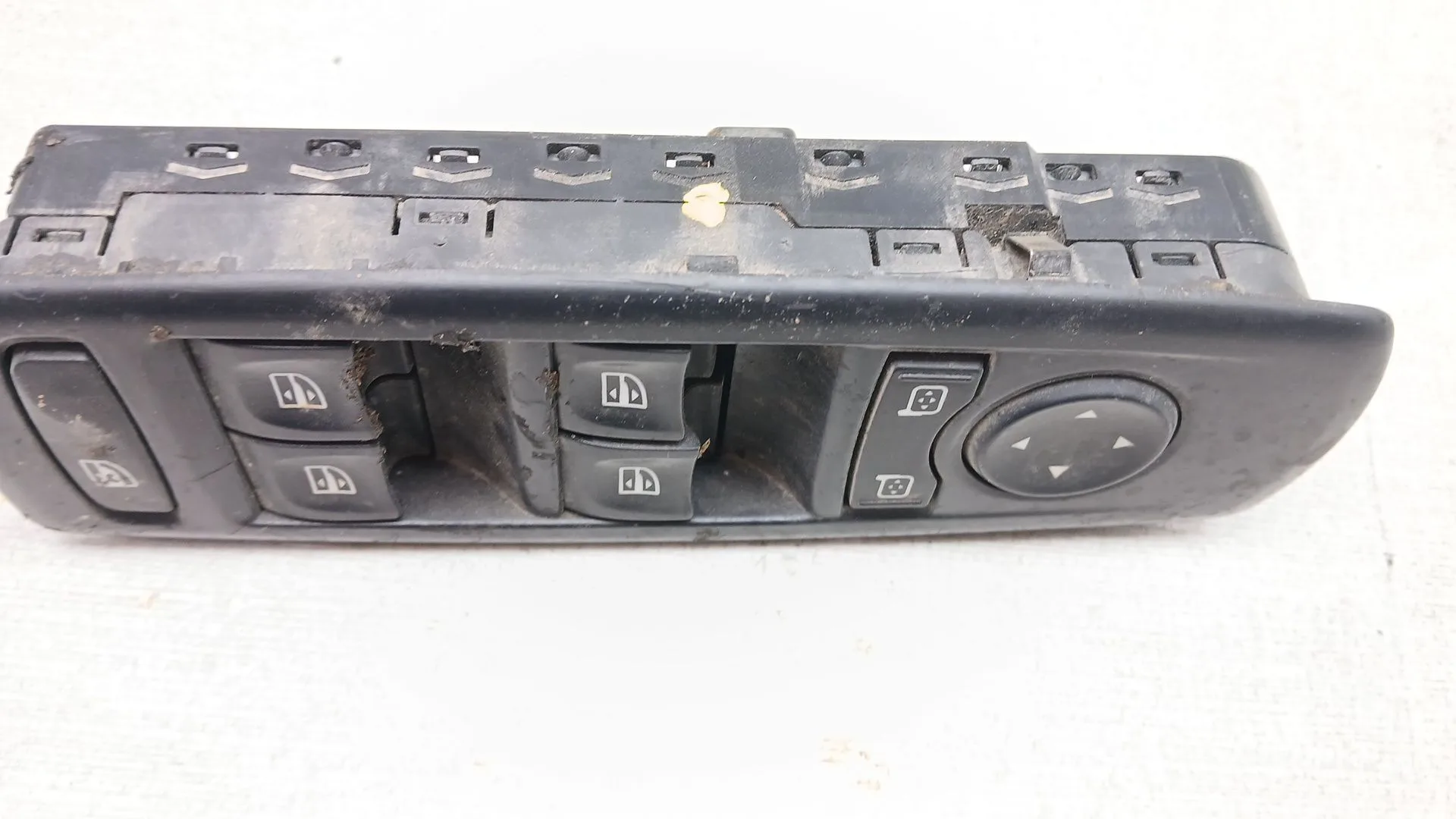 Mando Elevalunas Delantero Izquierdo para Renault Laguna Iii
