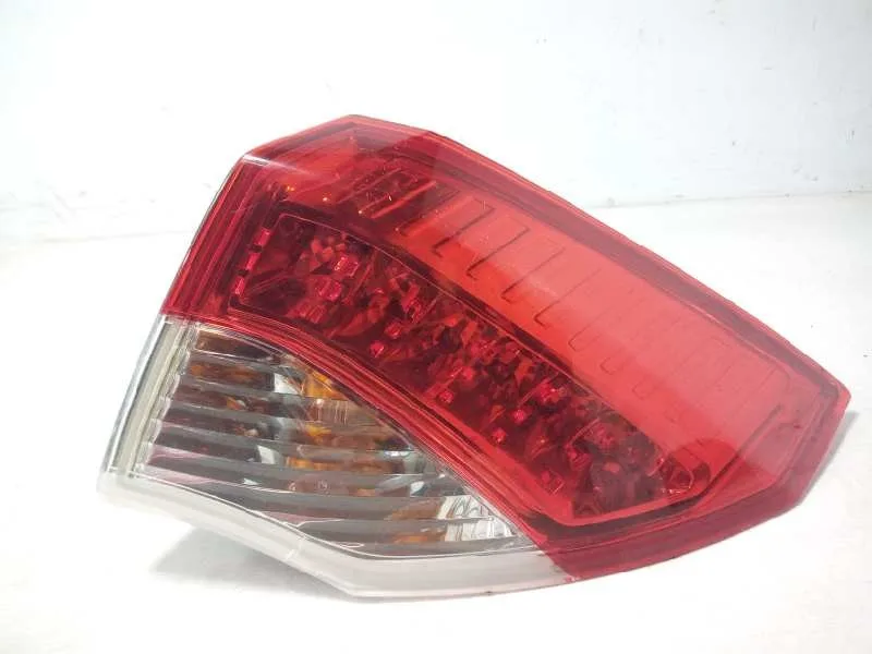 Piloto Trasero Derecho para Renault Laguna Iii