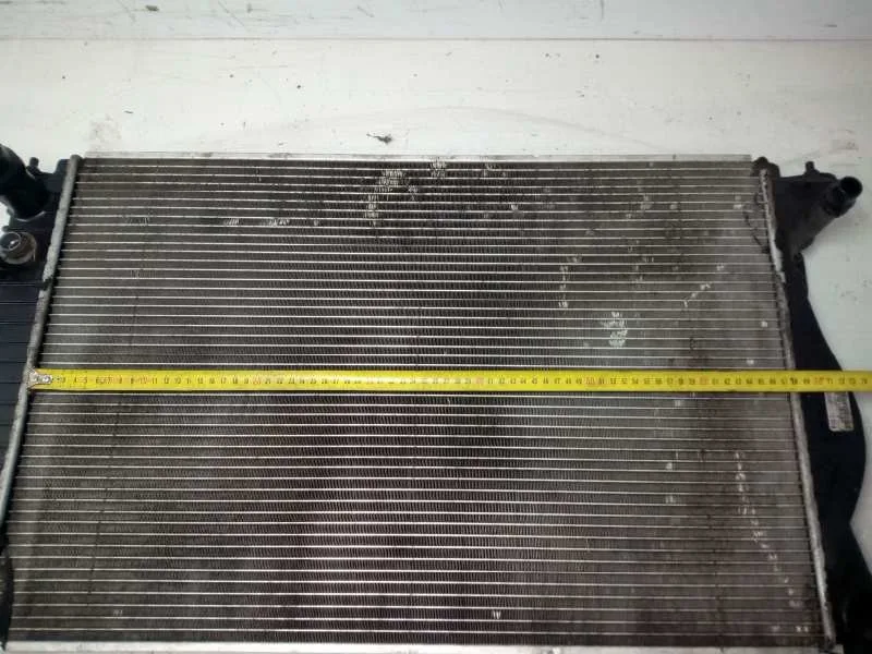 Radiador Agua para Audi A6 Avant (4F2)