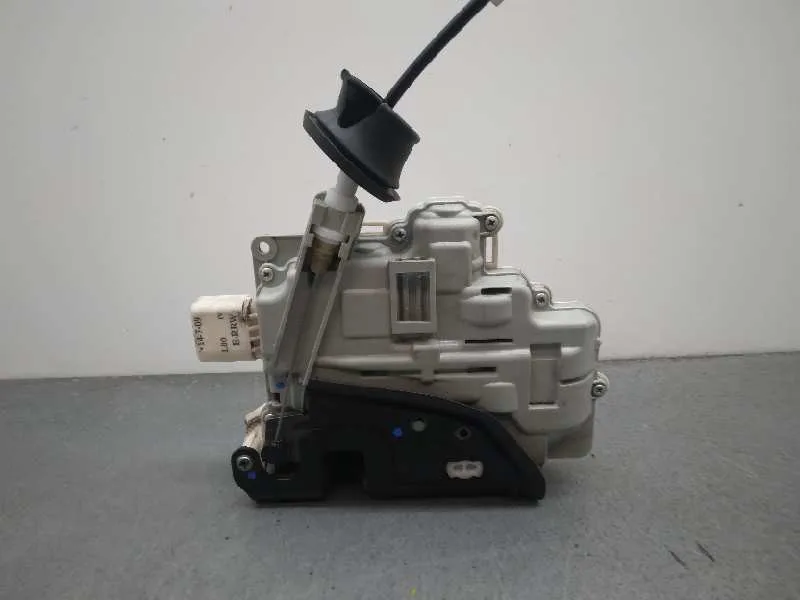 Cerradura Puerta Delantera Derecha para Audi A6 Avant (4F2)
