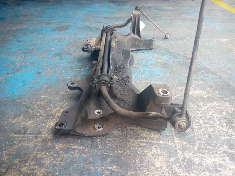 Puente Delantero para Fiat Linea (110)