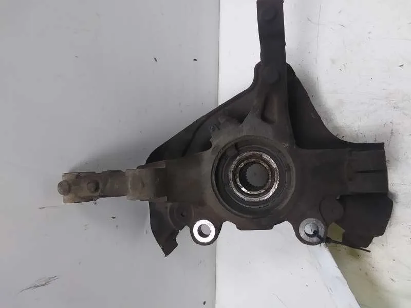 Mangueta Delantera Derecha para Fiat Linea (110)