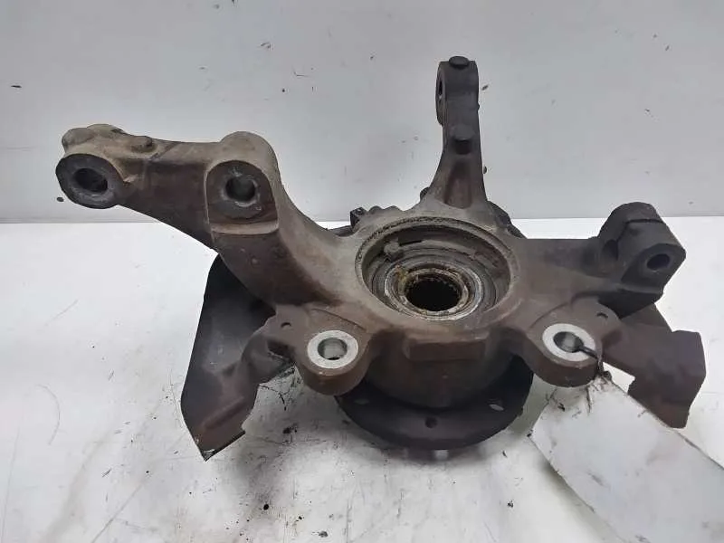 Mangueta Delantera Derecha para Fiat Linea (110)