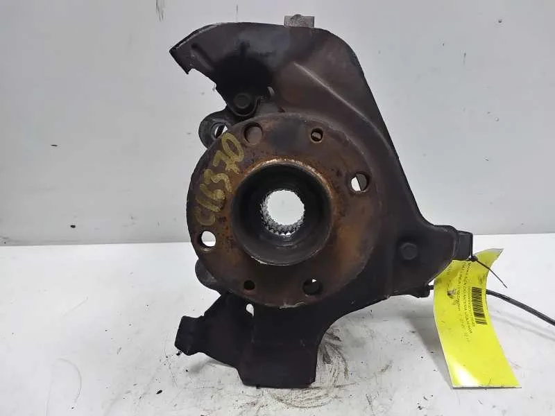 Mangueta Delantera Izquierda para Fiat Linea (110)