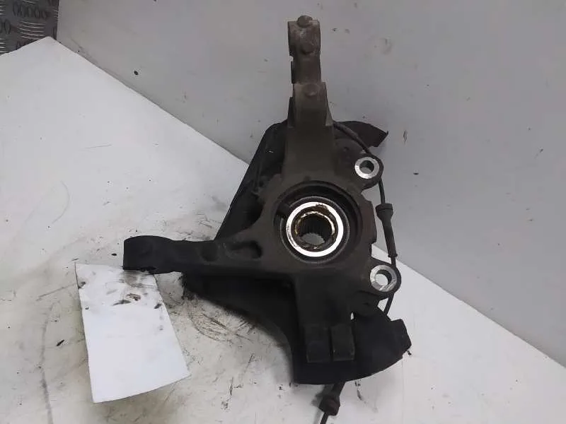 Mangueta Delantera Izquierda para Fiat Linea (110)