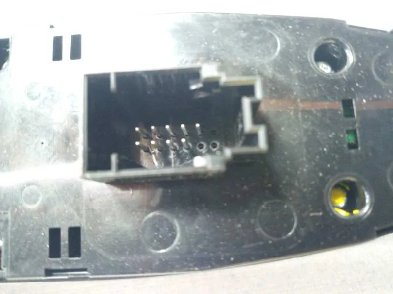 Mando Elevalunas Delantero Izquierdo para Bmw Serie 1 Lim. (F20)