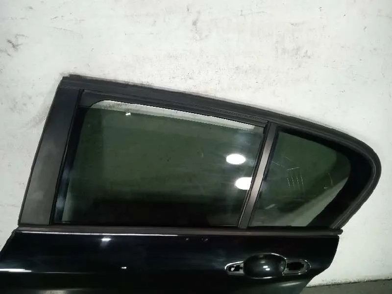 Puerta Trasera Izquierda para Bmw Serie 1 Lim. (F20)