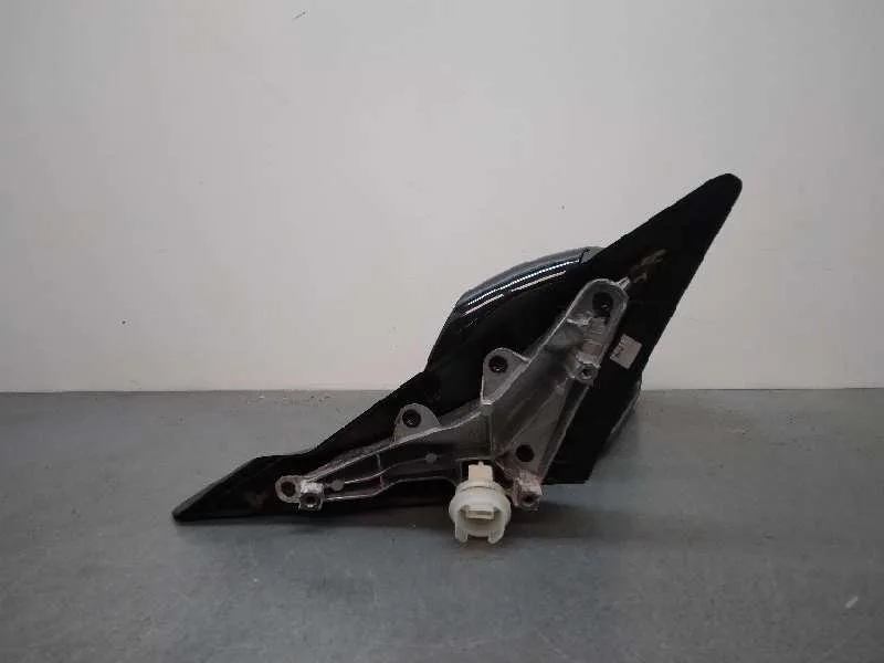 Retrovisor Derecho para Bmw Serie 1 Lim. (F20)