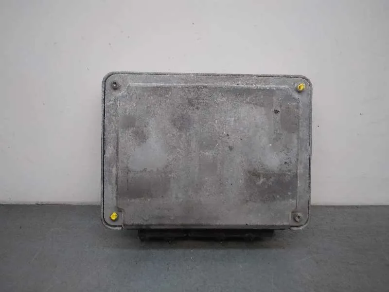 Centralita Motor Uce para Audi A3 (8L)