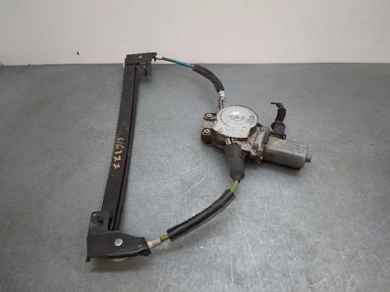 Elevalunas Delantero Derecho para Alfa Romeo 147 (190)