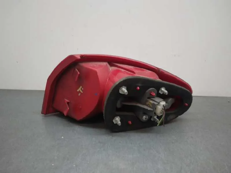 Piloto Trasero Izquierdo para Alfa Romeo 147 (190)