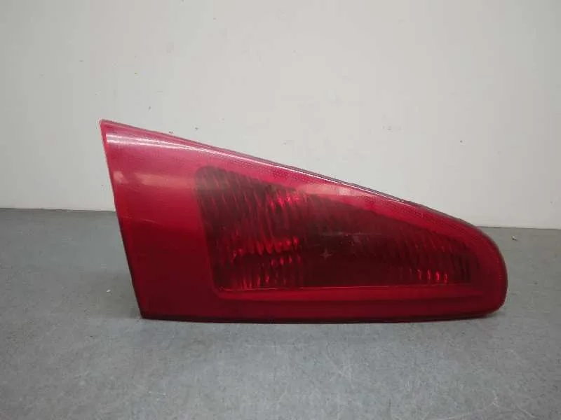 Piloto Trasero Izquierdo Interior para Alfa Romeo 147 (190)