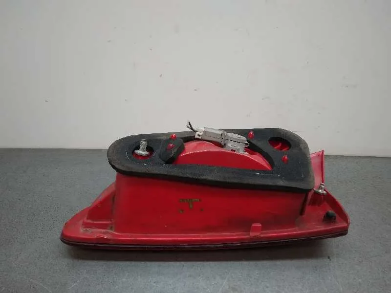 Piloto Trasero Izquierdo Interior para Alfa Romeo 147 (190)