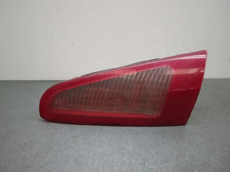 Piloto Trasero Derecho Interior para Alfa Romeo 147 (190)