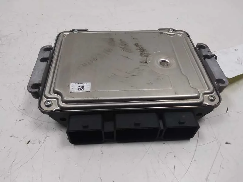 Centralita Motor Uce para Citroën C4 Berlina