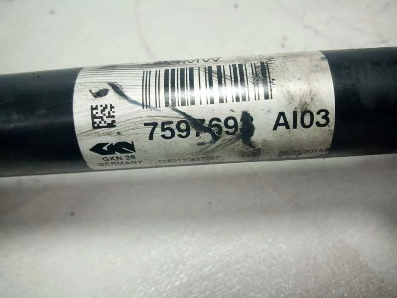 Transmision Delantera Izquierda para Bmw Serie 1 Lim. (F20)