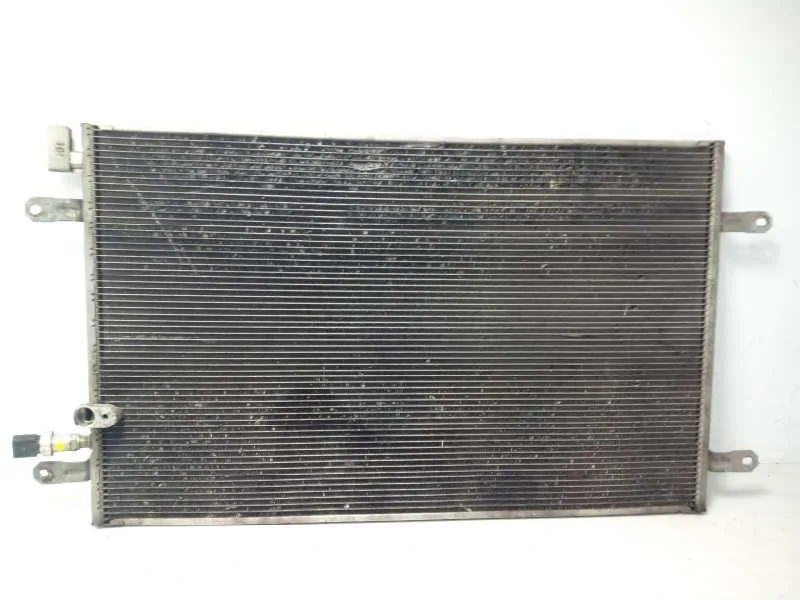 Condensador / Radiador Aire Acondicionado para Audi A6 Avant (4F2)