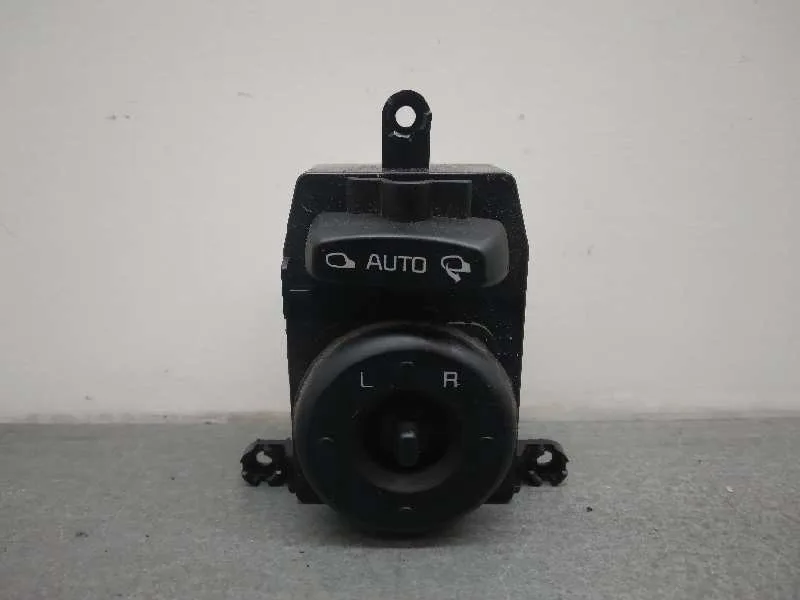 Mando Retrovisor para Kia Carens ( )