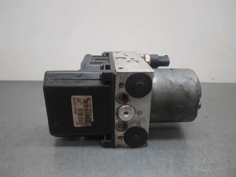 Abs para Toyota Corolla Verso (R1)