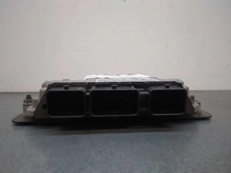 Centralita Motor Uce para Citroën C4 Berlina