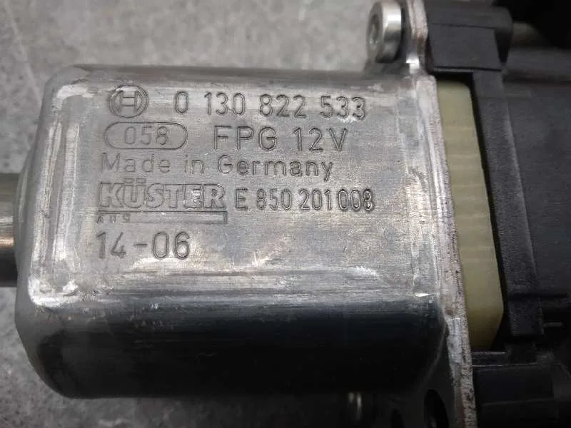 Motor Elevalunas Trasero Derecho para Volkswagen Polo (6C1)