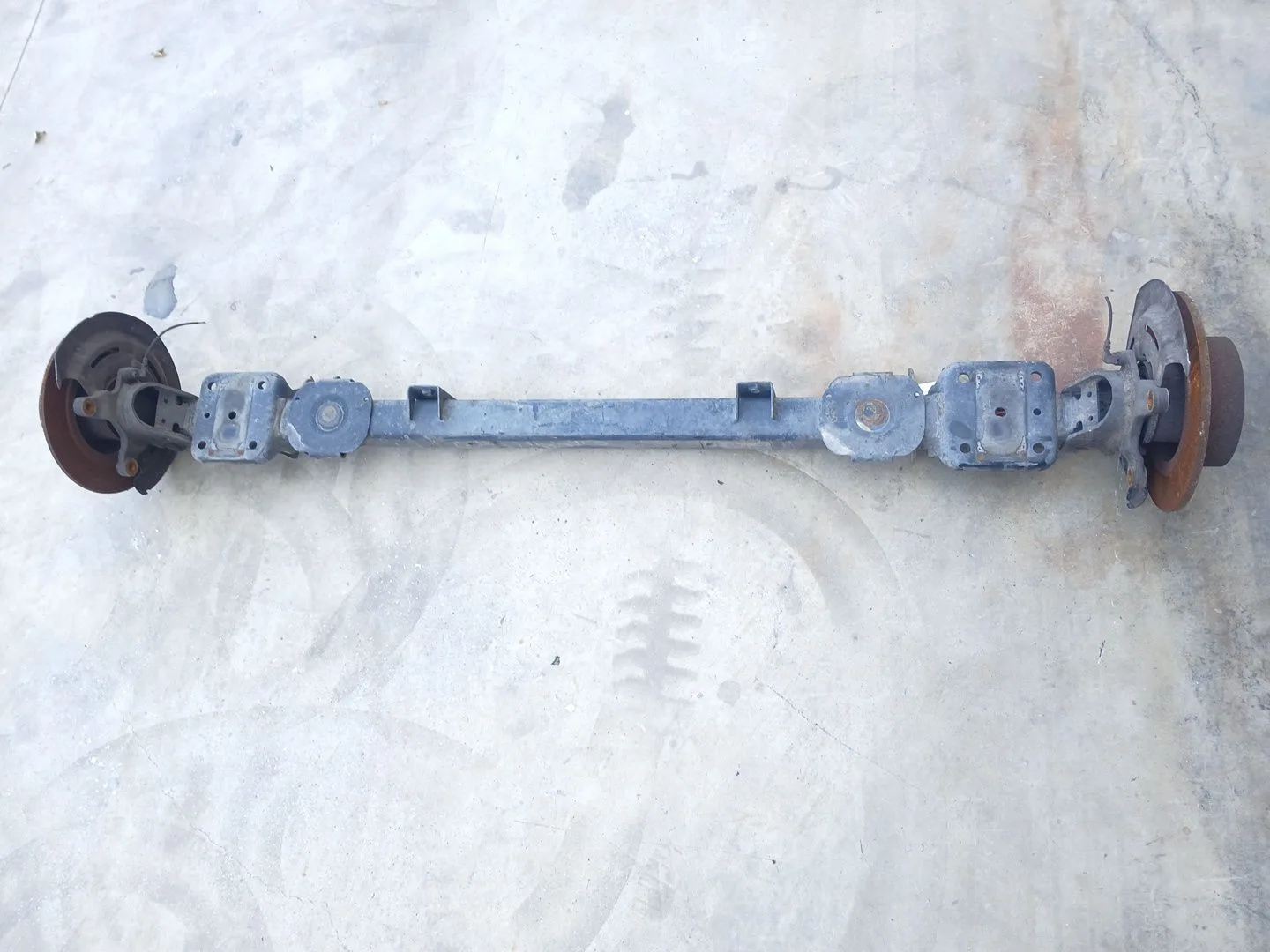 Puente Trasero para Renault Master Kasten
