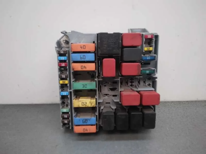 Caja Reles / Fusibles para Fiat Fiorino