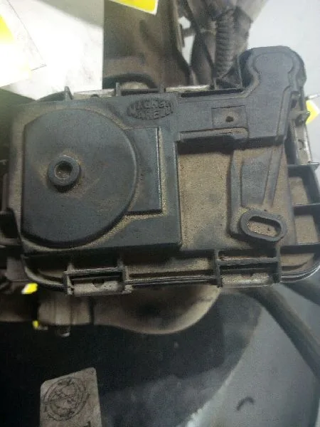Caja Mariposa para Fiat Fiorino