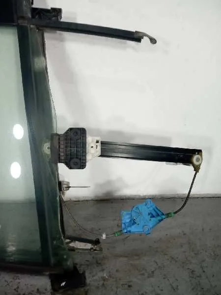 Elevalunas Trasero Izquierdo para Audi A4 Avant (8E)