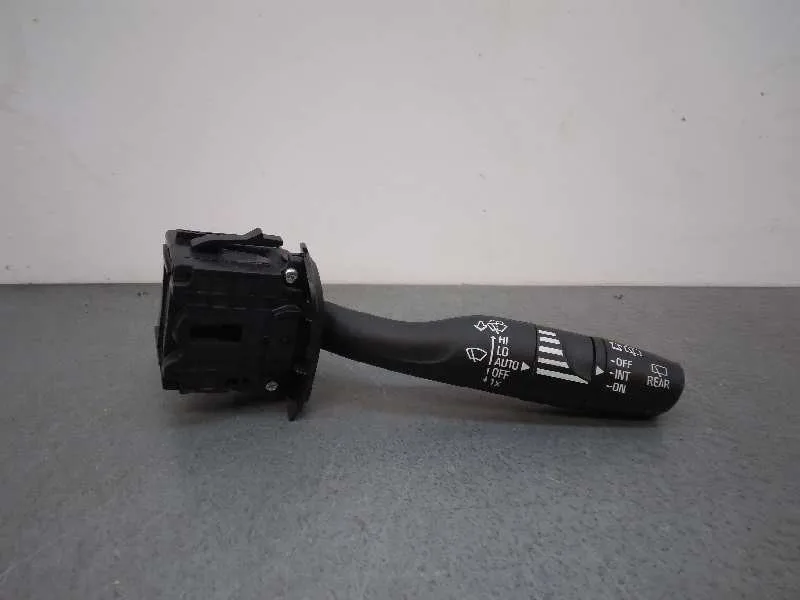 Mando Limpia para Opel Astra K Lim. 5Türig