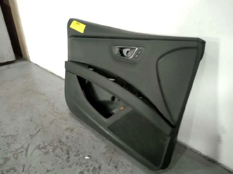 Guarnecido Puerta Delantera Izquierda para Seat Leon St (5F8)
