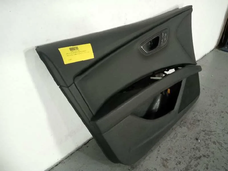 Guarnecido Puerta Delantera Izquierda para Seat Leon St (5F8)