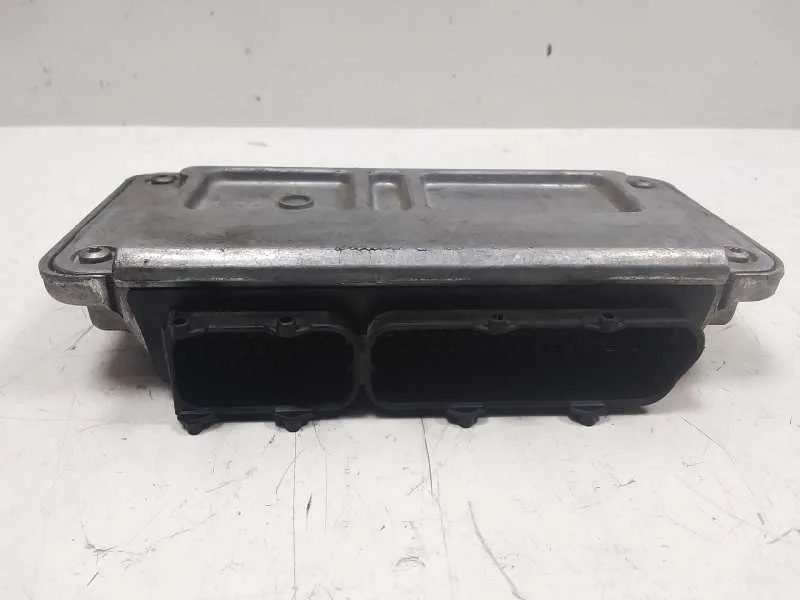 Centralita Motor Uce para Seat Ibiza (6J5)