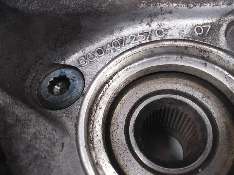 Mangueta Delantera Izquierda para Seat Leon St (5F8)
