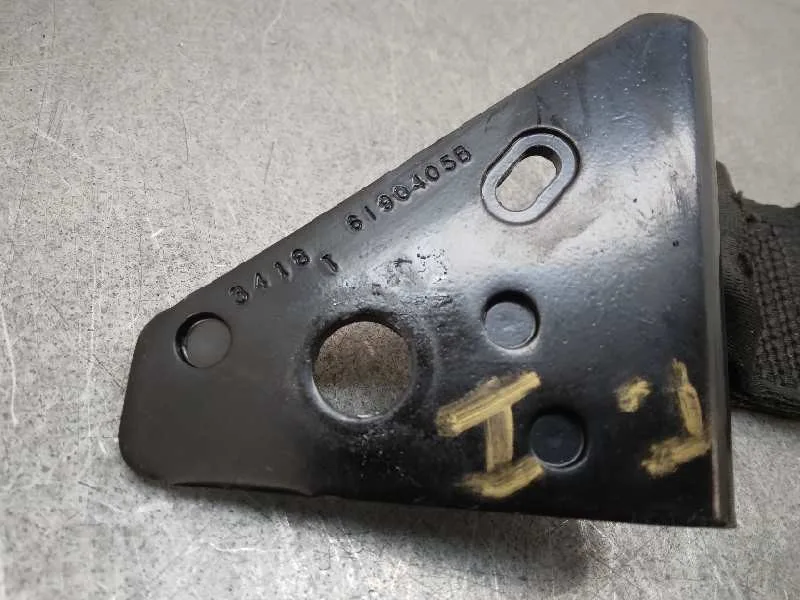 Enganche Cinturon para Peugeot 208