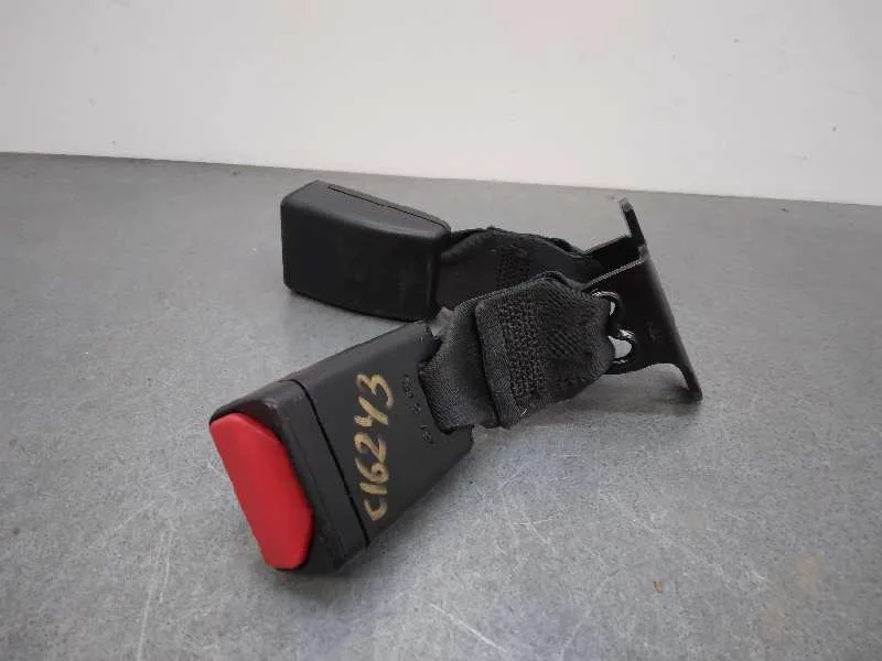 Enganche Cinturon para Peugeot 208