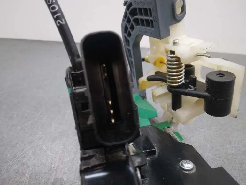 Cerradura Puerta Delantera Izquierda para Hyundai I30 Cw (Pd)