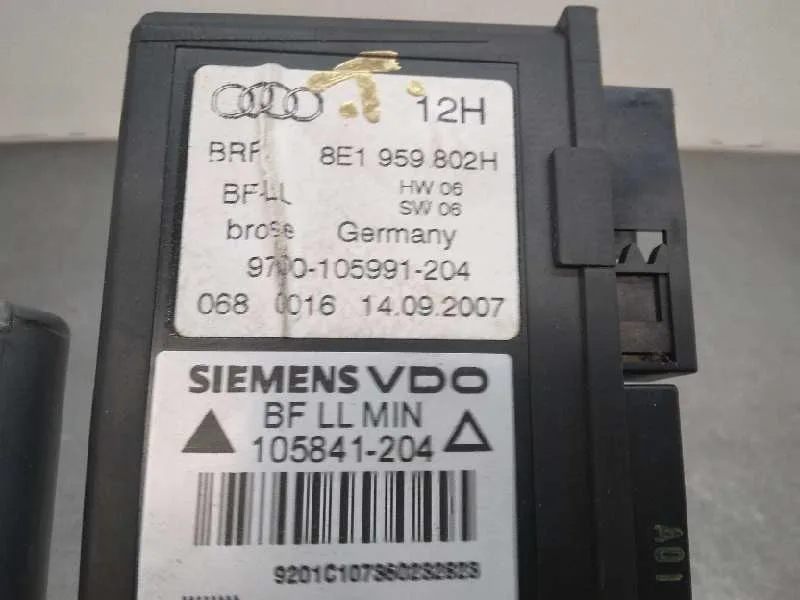 Motor Elevalunas Delantero Derecho para Audi A4 Avant (8E)