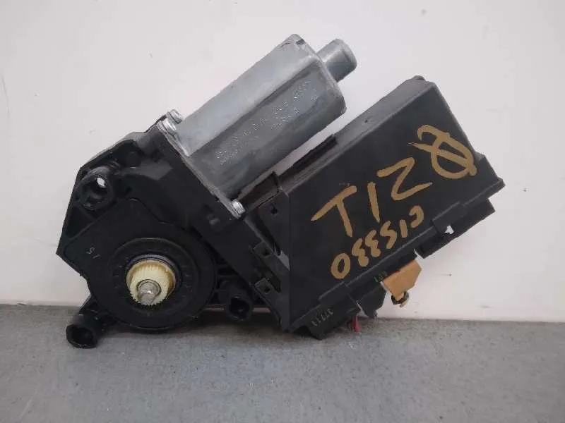 Motor Elevalunas Trasero Izquierdo para Audi A4 Avant (8E)