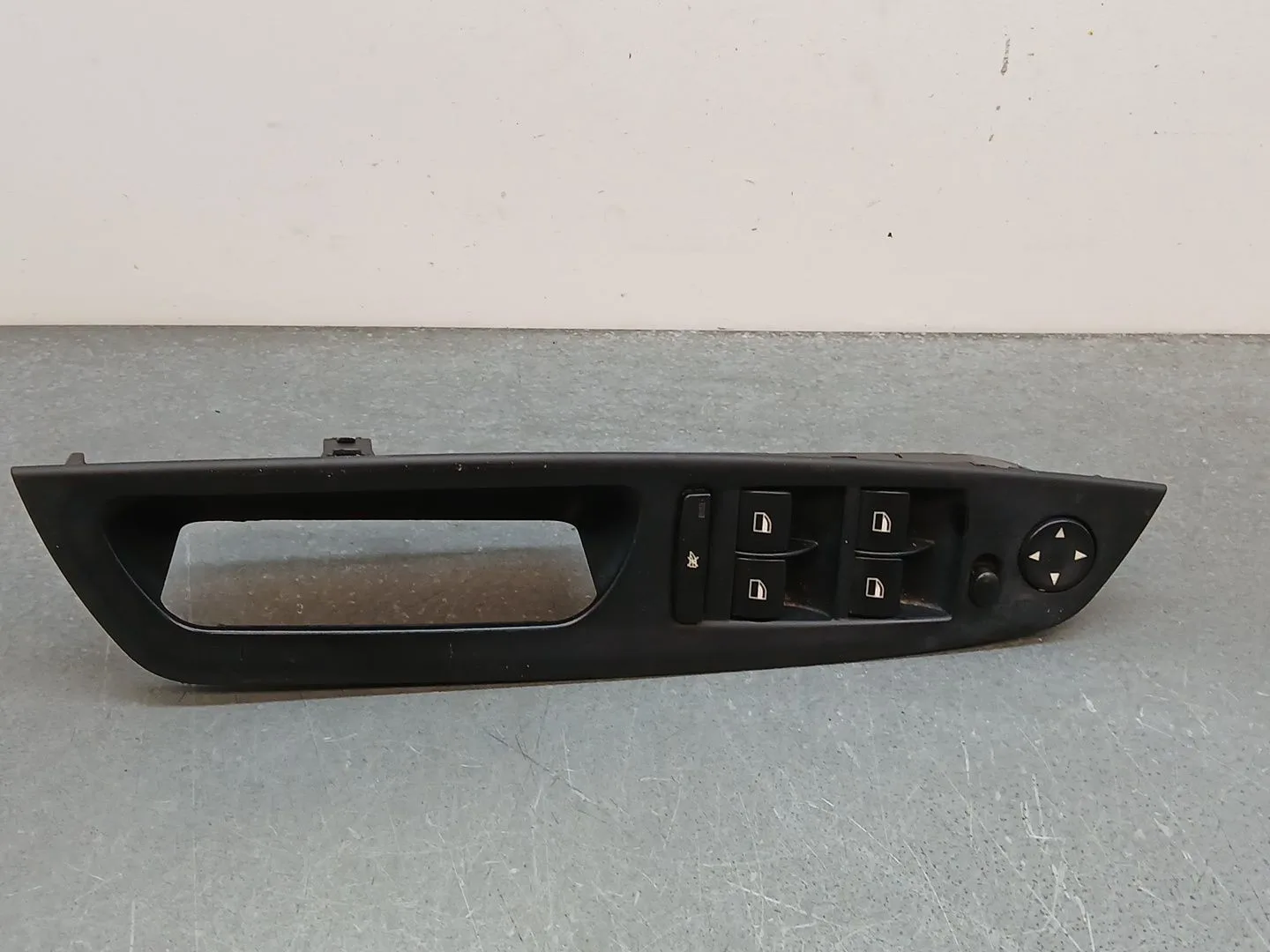 Mando Elevalunas Delantero Izquierdo para Bmw X5 (E70)