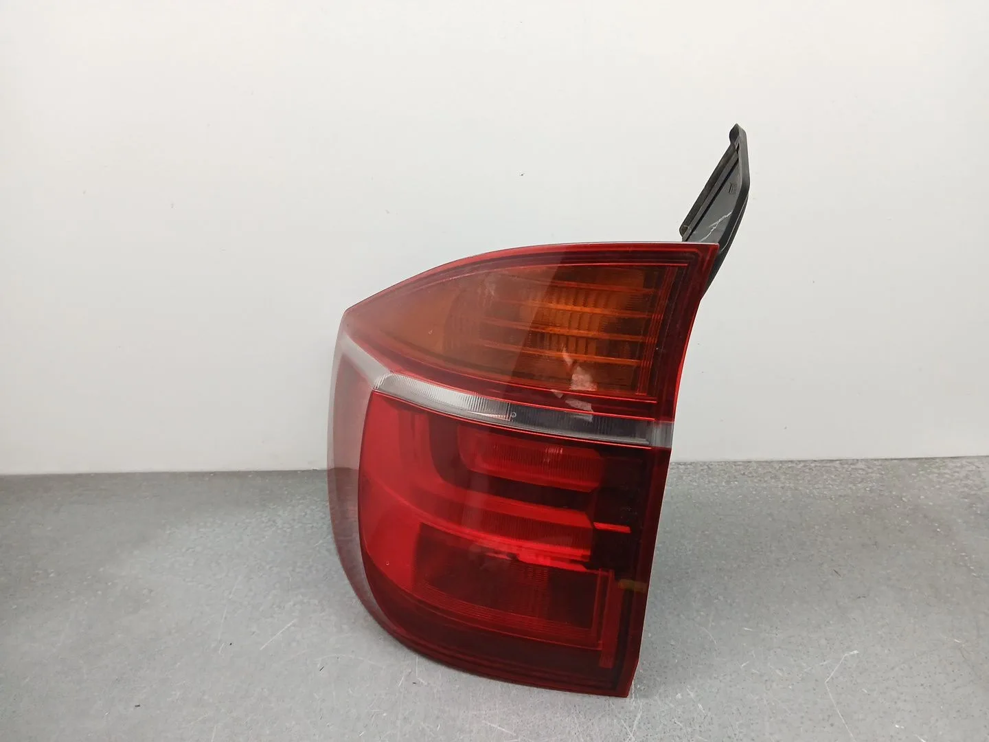 Piloto Trasero Izquierdo para Bmw X5 (E70)