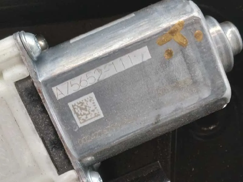 Elevalunas Trasero Izquierdo para Ford Fiesta (Ce1)
