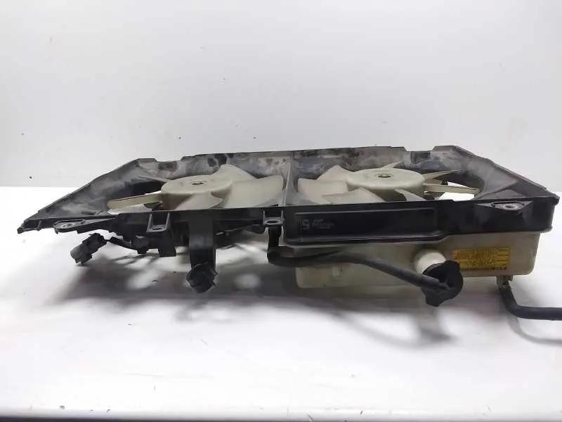 Electroventilador para Toyota Prius (Nhw20)