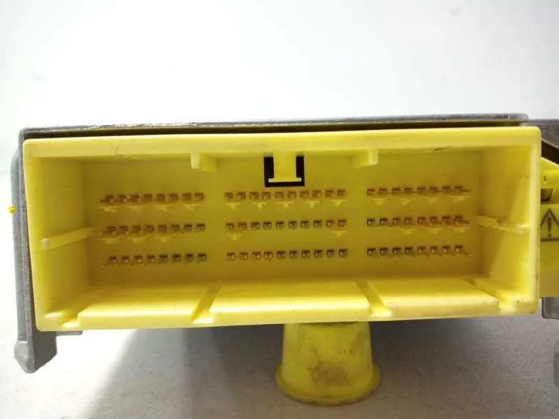 Centralita Airbag para Toyota Prius (Nhw20)
