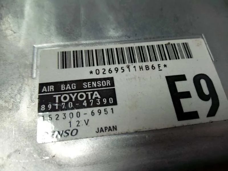 Centralita Airbag para Toyota Prius (Nhw20)