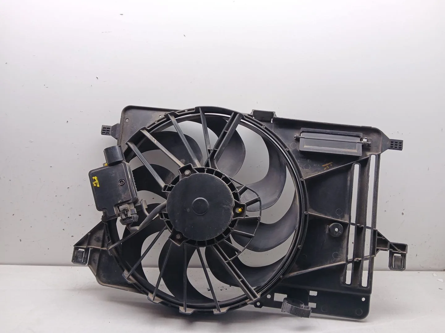 Electroventilador para Ford C-Max