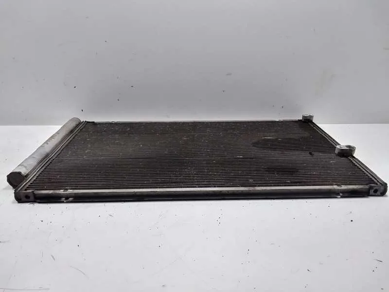 Condensador / Radiador Aire Acondicionado para Toyota Prius (Nhw20)